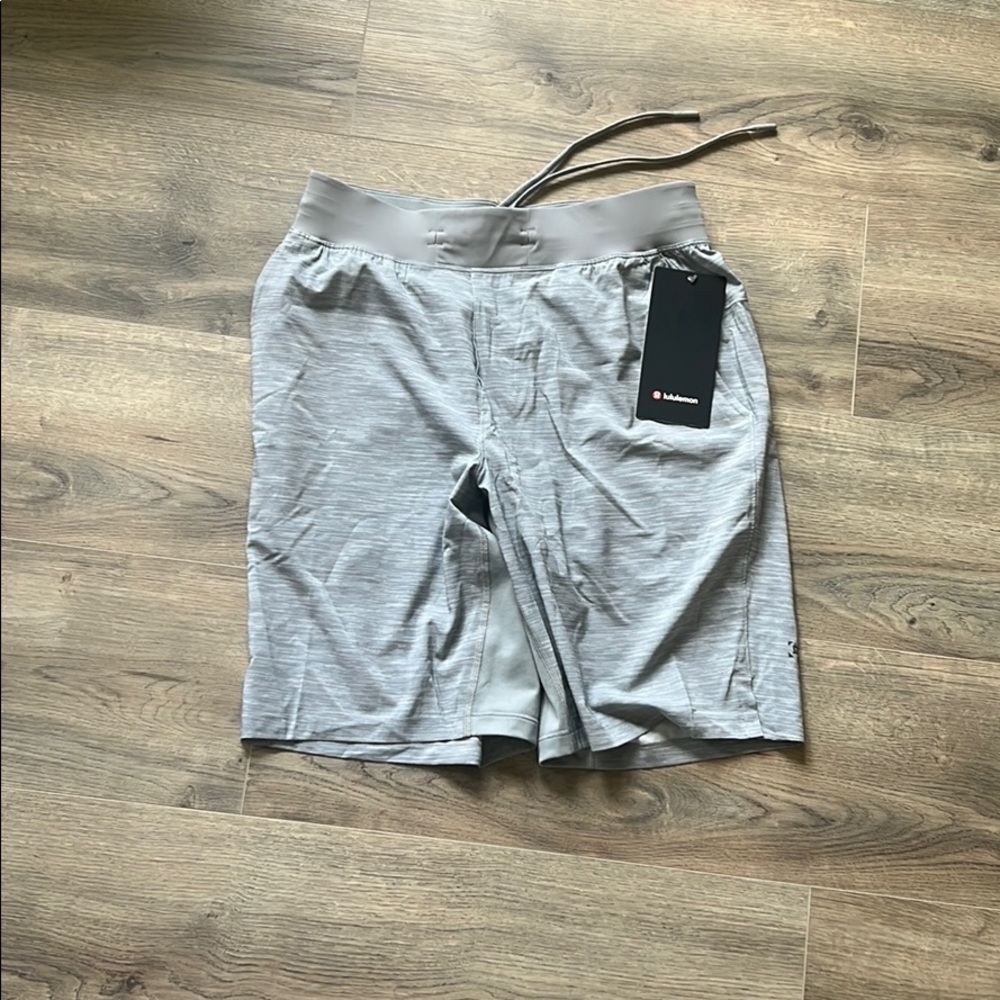 Lulu lemon T.H.E Short 9 inch Linerless Shorts